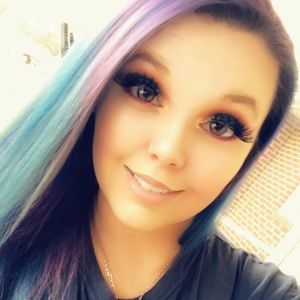 Meet your Posher, Ashton